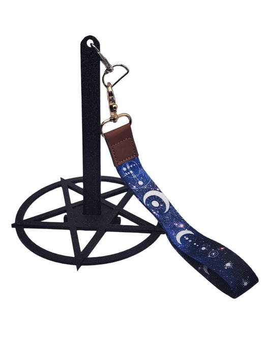 Portable Yarn Hanger Pentacle / Pentagram Tool for Knitting and Crocheting, Portable yarn holder, Yarn Spinner,